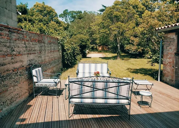 Maison Jardin Petanque, Meett, Airbus, Aeroport, Golf